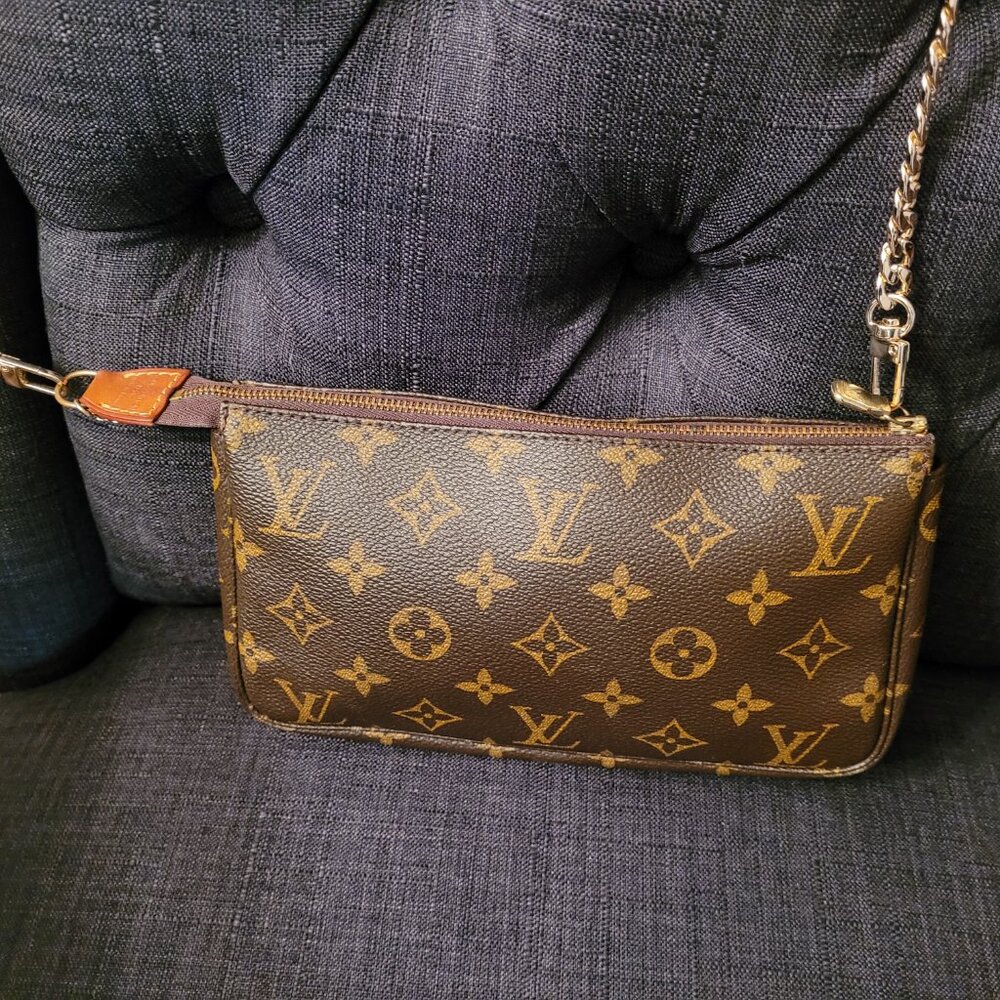 Authentic Louis Vuitton bag - Picture 2 of 14